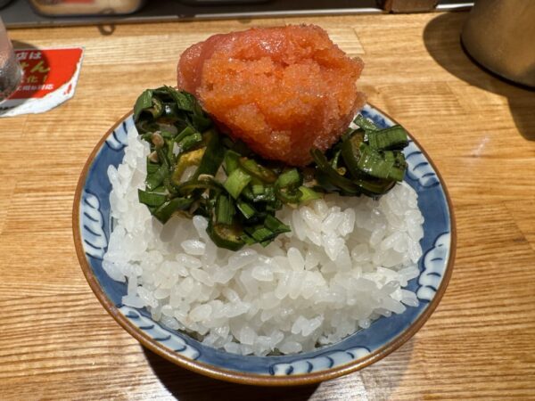 博多ラーメン『でぶちゃん』の明太子と青唐ライスはラーメンと一緒に絶対に食え！ すっげーうめぇぇええから！