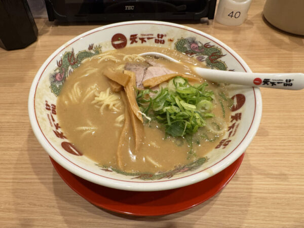 天下一品 神田店が新オープンしたので「こってりラーメン」を食べたよ