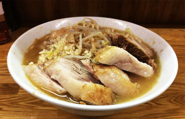 ひろゆきとラーメン二郎に行った結果→ 味の感想を語る / そして店舗が衝撃の展開に