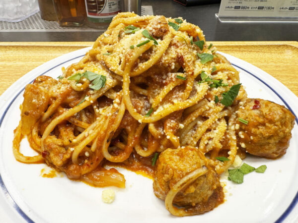 スパゲティにミートボール入れたらウマそうって思うようになったの絶対ルパンの影響だよね / 秋葉原の関谷スパゲティ
